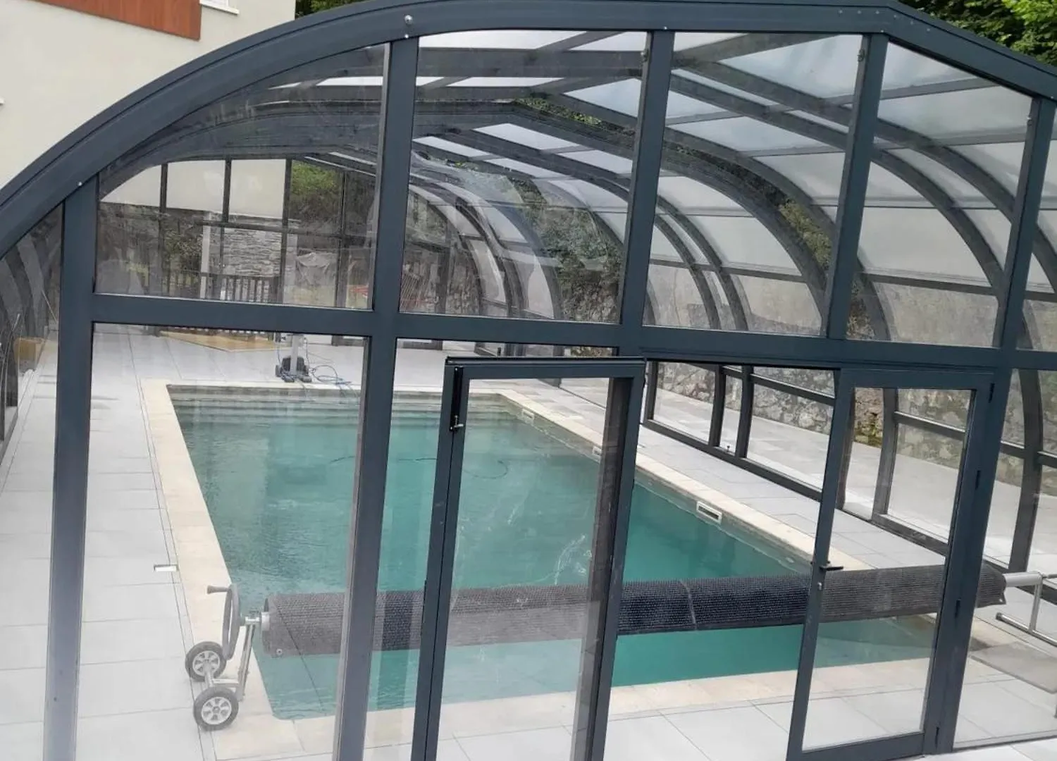 Appartement Avec Vue Sur La Montagne A Saint Lary Soulan 28 M² Piscine フランス